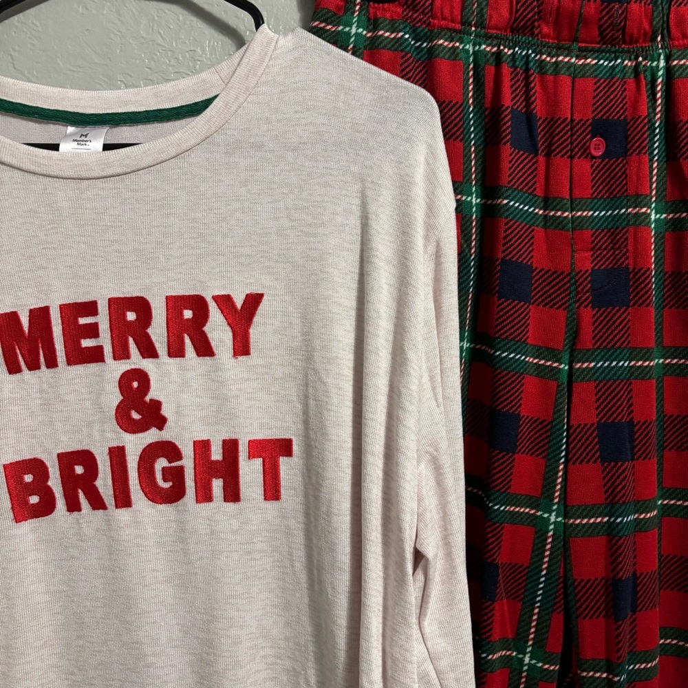 Festive Plaid Pajama Set - Red and White - Picture 3 of 6